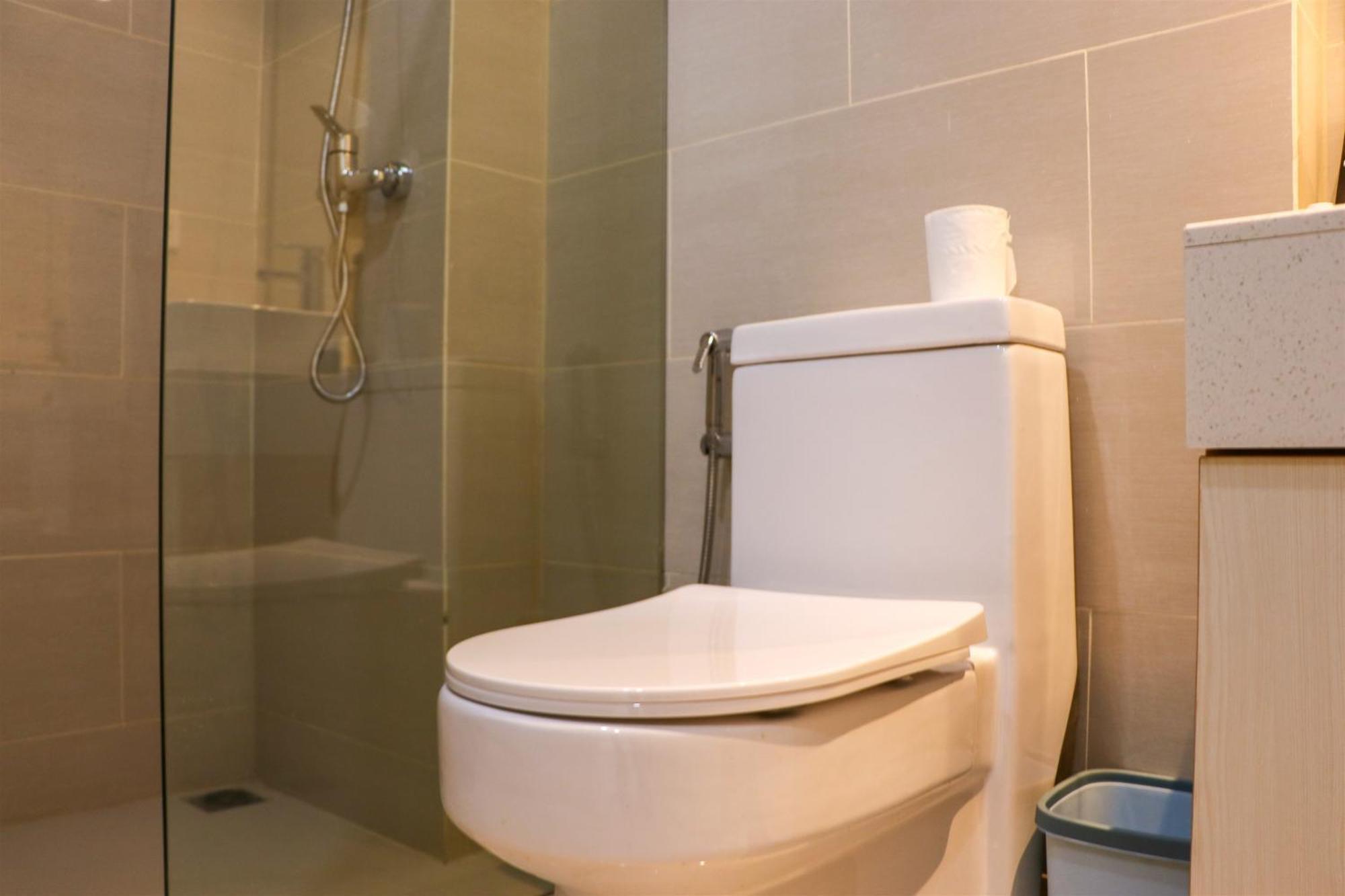 Cozy At 27th Floor Daan Mogot By Travelio Apartemen Jakarta