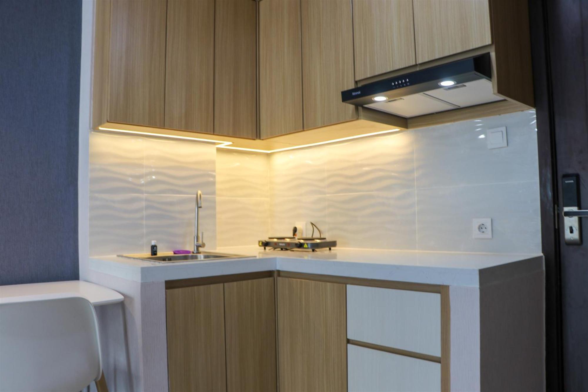 Apartemen Cozy At 27th Floor Daan Mogot By Travelio